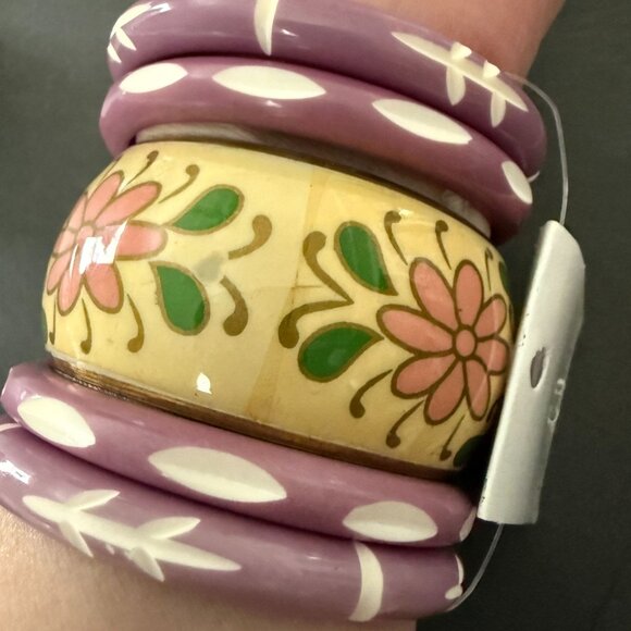 NWT Fantasia India Floral Yellow Purple Bangles Hand Painted Carved Set of 5 - Picture 3 of 10